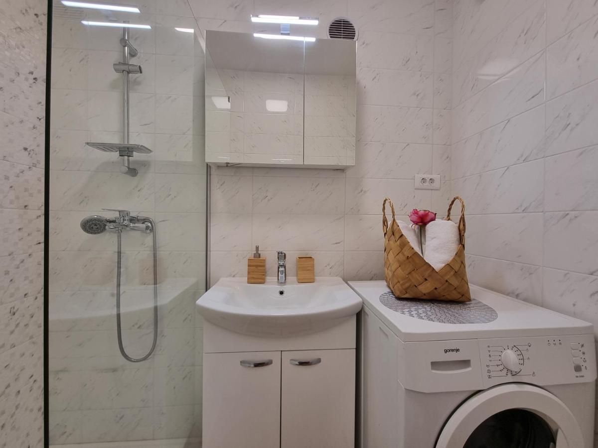 Babylu Apartman Задар Екстер'єр фото