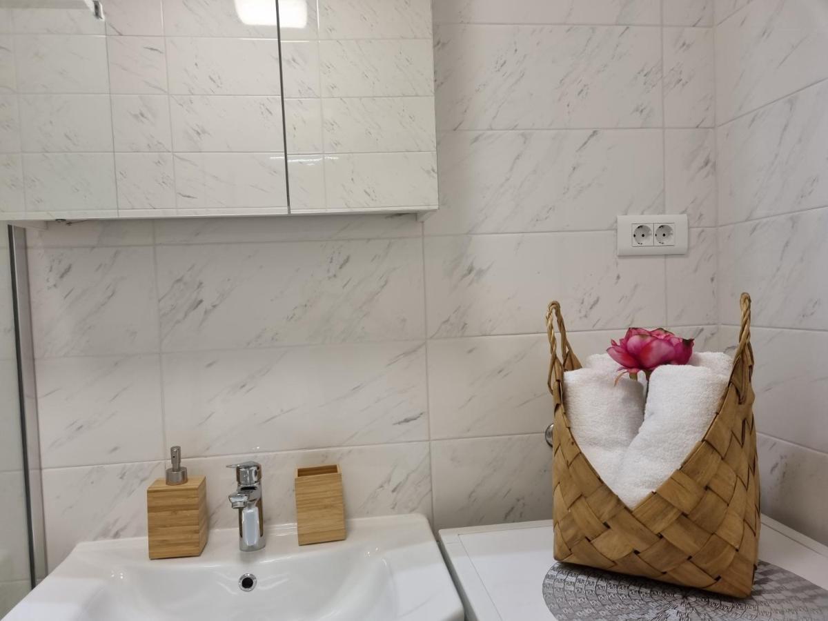 Babylu Apartman Задар Екстер'єр фото