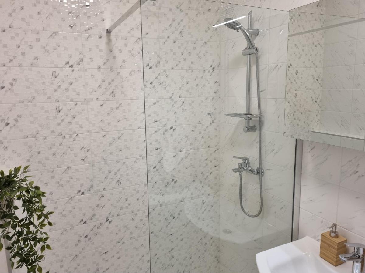 Babylu Apartman Задар Екстер'єр фото
